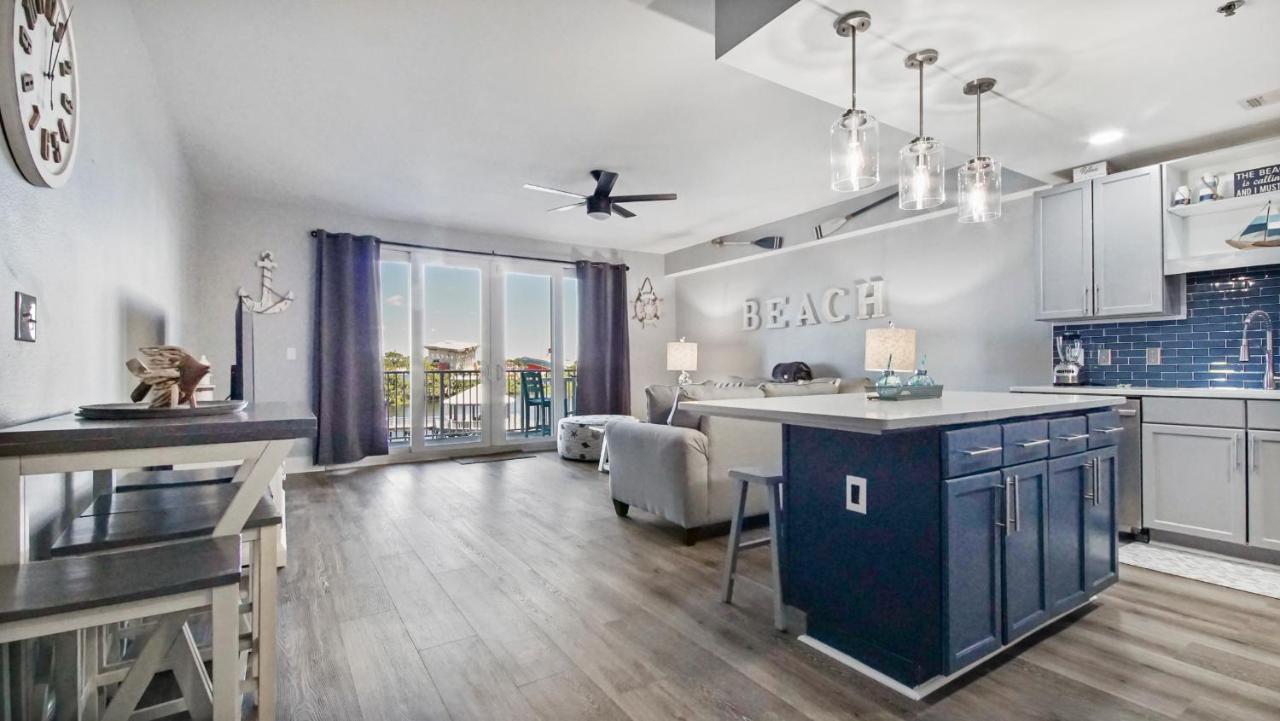 Deep Blue At Laketown Wharf #214 By Nautical Properties Panama City Beach Exterior photo