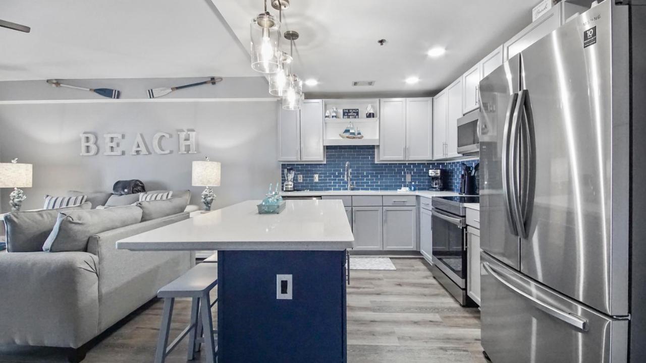 Deep Blue At Laketown Wharf #214 By Nautical Properties Panama City Beach Exterior photo