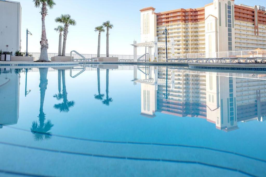Deep Blue At Laketown Wharf #214 By Nautical Properties Panama City Beach Exterior photo